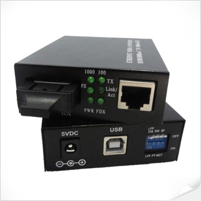 USB給電 10/100Base-TX - 100Base-FX イーサネットメディアコンバータ